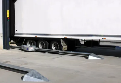 SERCO-3335_PROD_640X440_WHEELCHOCKS_SLSC